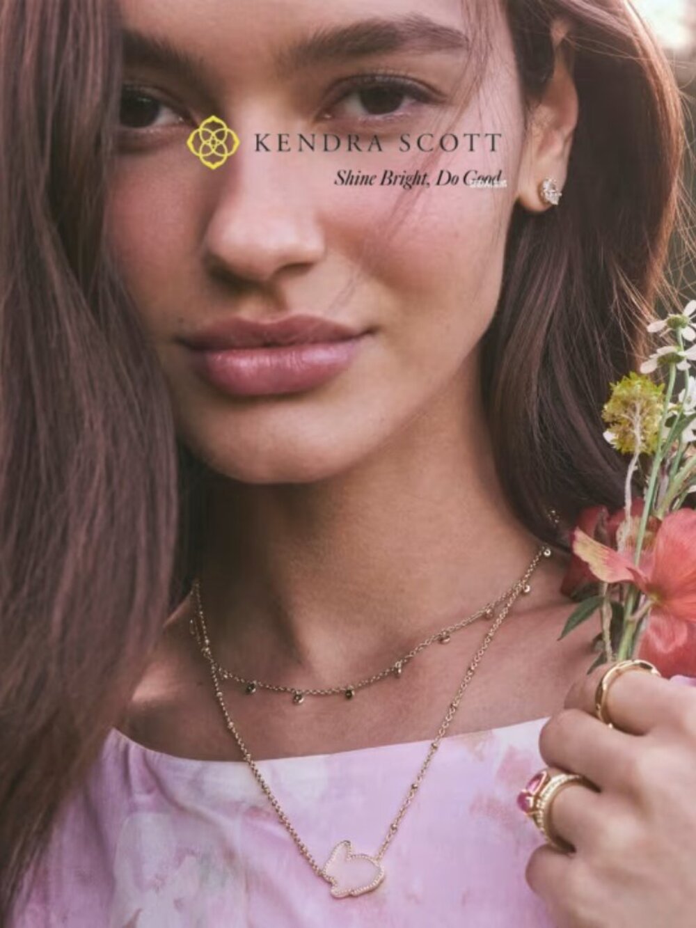 Kendra Scott Bunny Gold Short Pendant Necklace - Picture 6 of 6